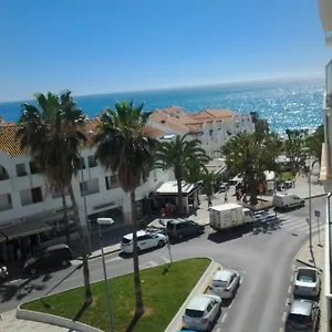 Gaviota Holidays Piscina Y Playa Apartment Nerja